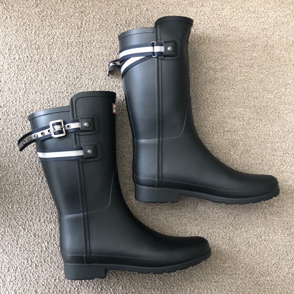 New women Black Hunter Rain Boots. Size US 8 EU 39 - Picture 5 of 6